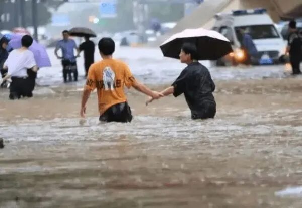 洪灾下，如何让孩子“不怕”