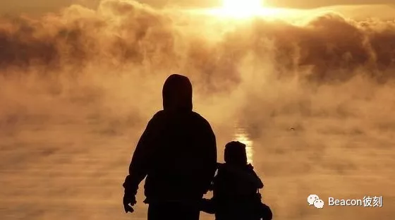 【转载】杨意｜“我想搭建一个天，帮他们看到彼此”